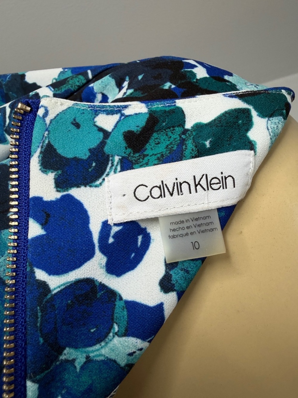 Calvin Klein Women’s Sz 10 Blue and Teal Floral Midi Dress - Picture 6 of 8